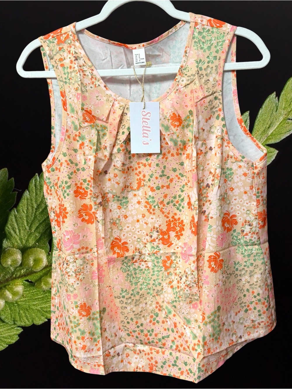 Stella’s women’s size medium sleeveless blouse Orange Floral Suit Shell Shirt